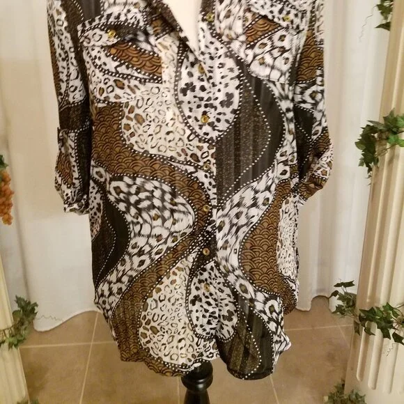 Dress Barn leopard print w pockets button down M - Picture 2 of 5